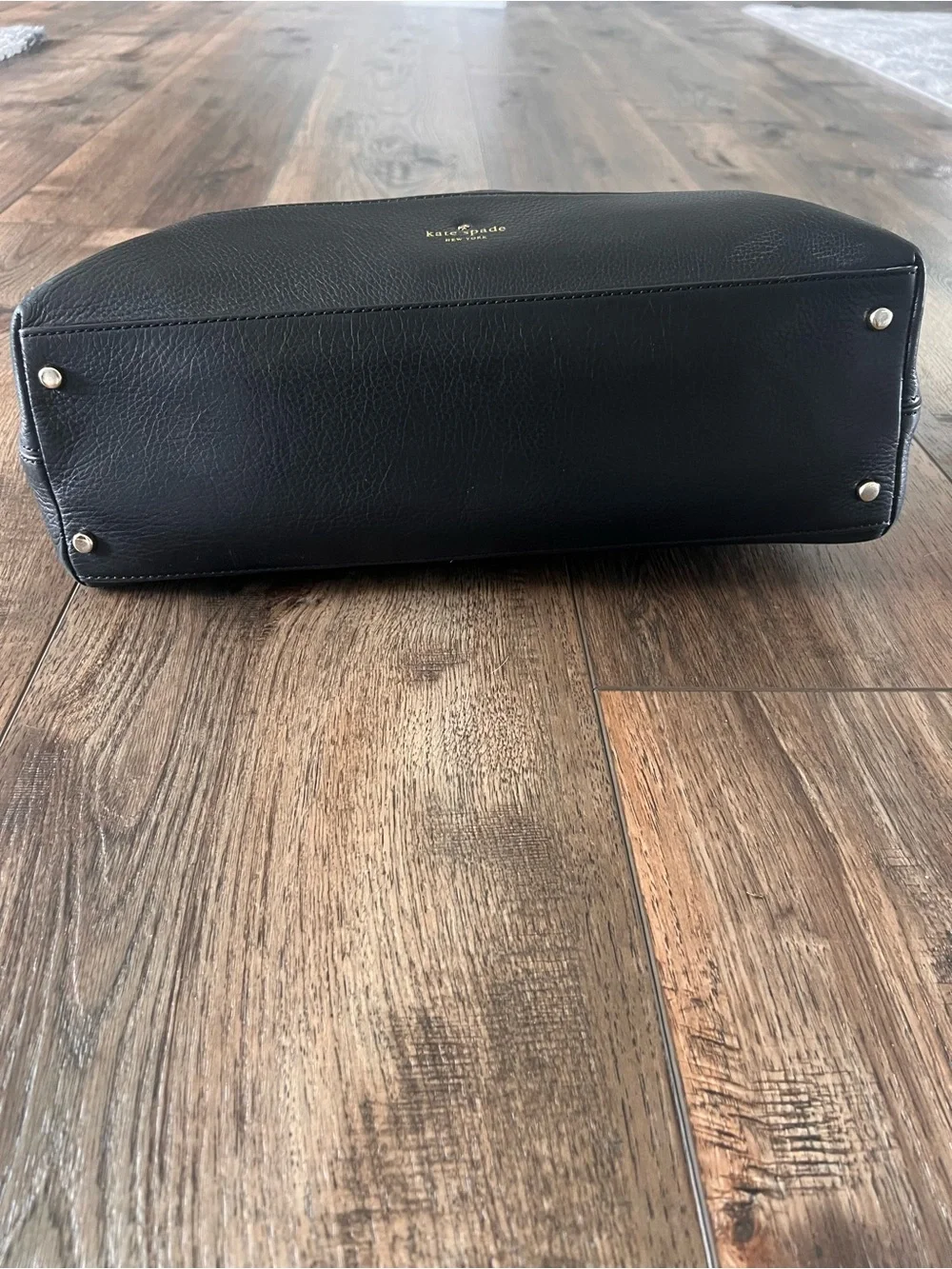 kate spade excellent no